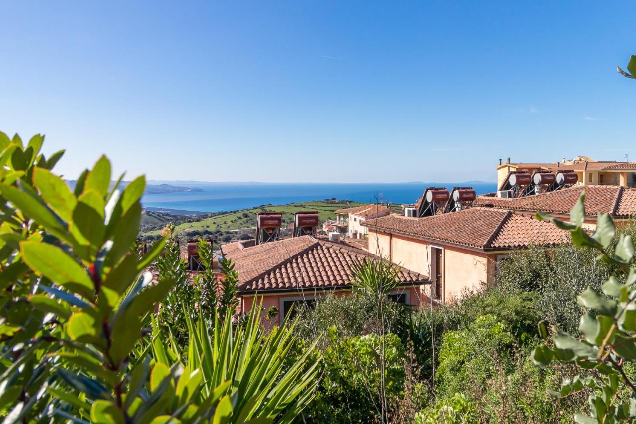 Residence Pala Stiddata With Panoramic Swimming Pool Trinità dʼAgultu 외부 사진