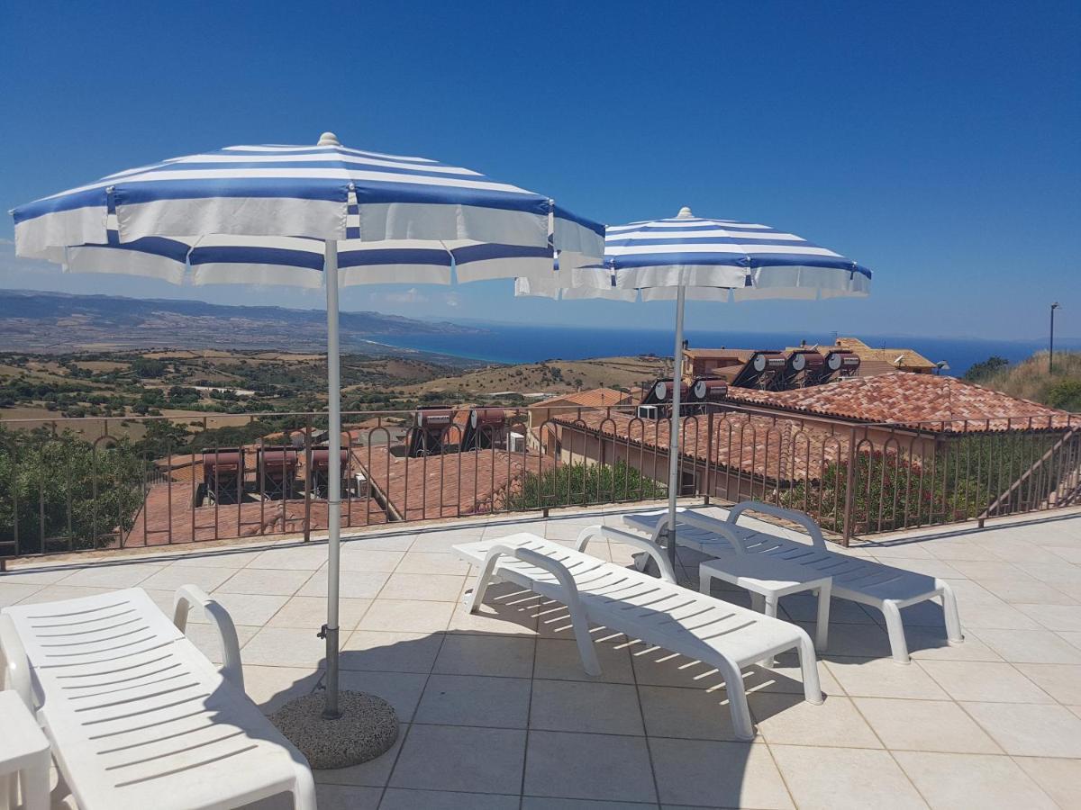 Residence Pala Stiddata With Panoramic Swimming Pool Trinità dʼAgultu 외부 사진
